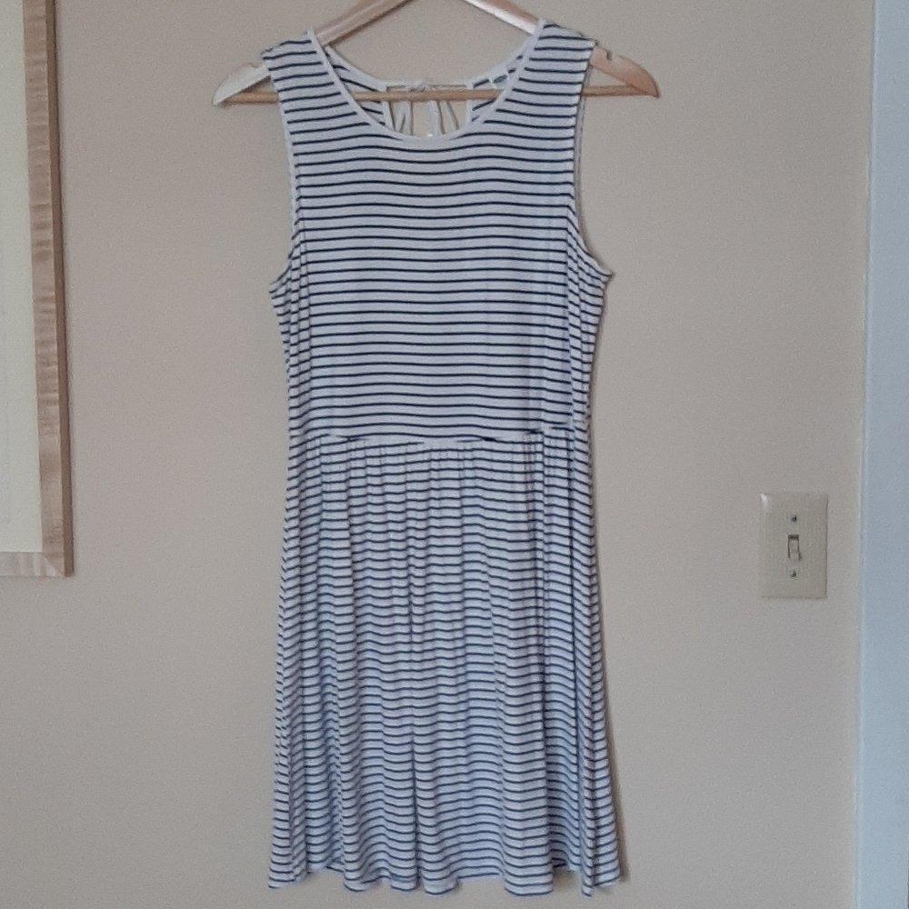 Old Navy Sleeveless Fit-and-flare Striped Dress